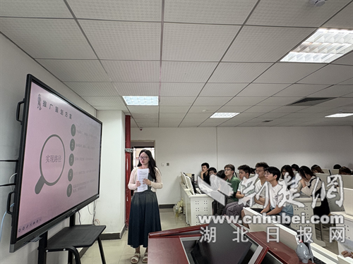 校村聯(lián)手育新機(jī)，“苕隊(duì)長(zhǎng)”紅薯粉條觸網(wǎng)加速跑——一份市場(chǎng)營(yíng)銷(xiāo)策劃服務(wù)藍(lán)圖